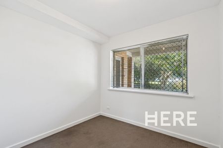 2/2 Monash Avenue, NEDLANDS WA 6009 - Photo 2