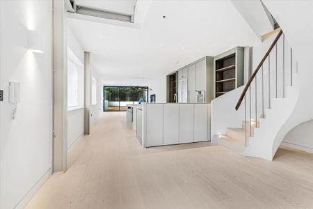 5 bedroom detached house to rent - Photo 5