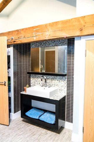 3 bedroom penthouse to rent - Photo 3