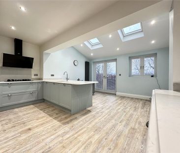 3 bedroom semi-detached house to rent - Photo 4
