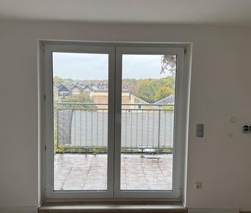 2 1/2 zimmer mit grossem Balkon - Photo 1