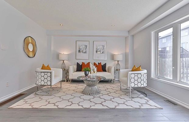 For Lease - 852 Taggart Crescent, Oshawa, Ontario - Photo 1