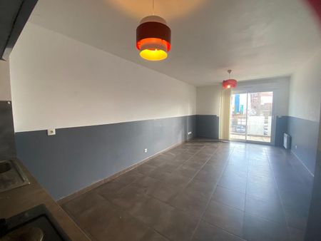 À louer : Appartement T2 de 42 m² à Miramas - Photo 5