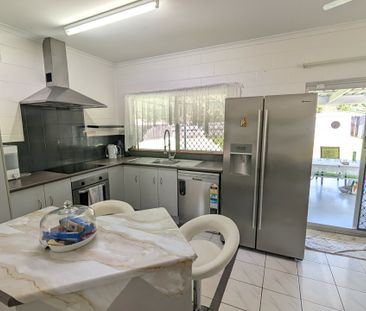7 Royal Saxon Close, Mount Sheridan QLD 4868 - House For Rent | Domain - Photo 3