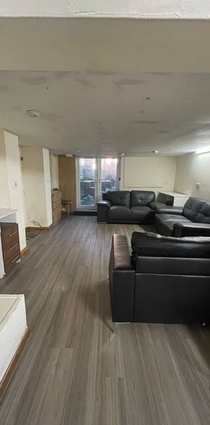 Room in a Shared House, Hyde Park Road, LS6 - Photo 1