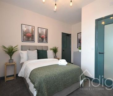 1 bedroom in a house share to rent - Photo 1