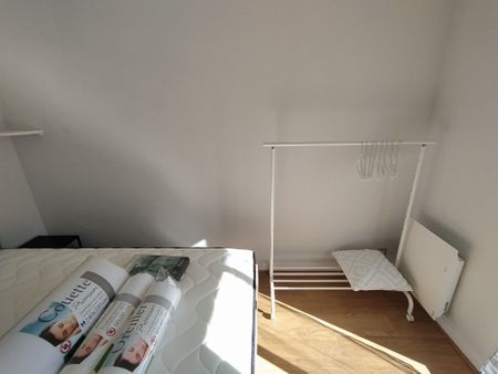 Appartement meublé - 2 pièces - Jardin Lecoq/Facultés - Photo 4