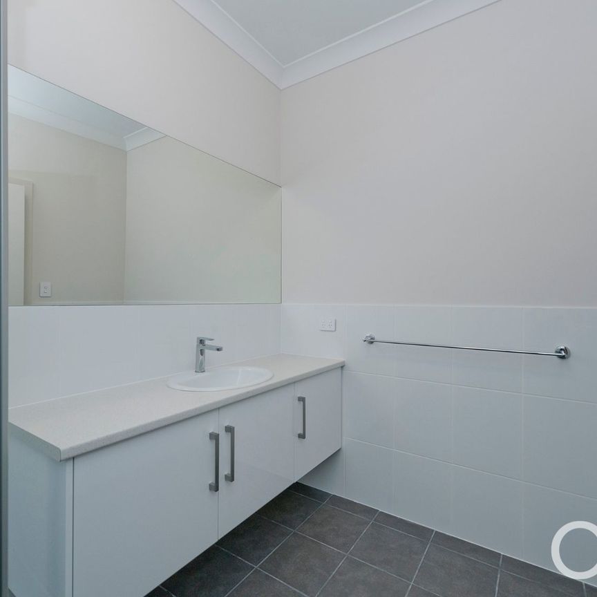 Open the Door to Effortless Family Living - Photo 1