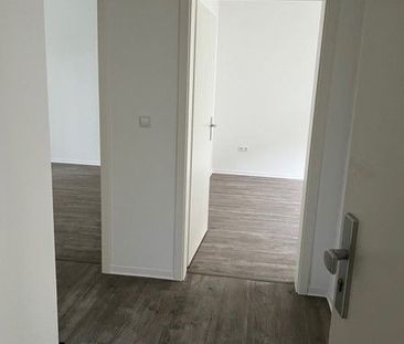 Perfekt für uns: gemütliche 2,5-Zimmer-Wohnung in zentraler Lage! - Foto 6