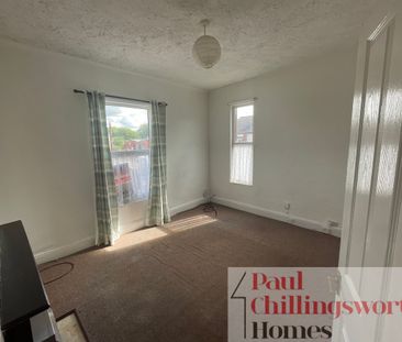 1 bed 1st Floor Flat - Photo 2