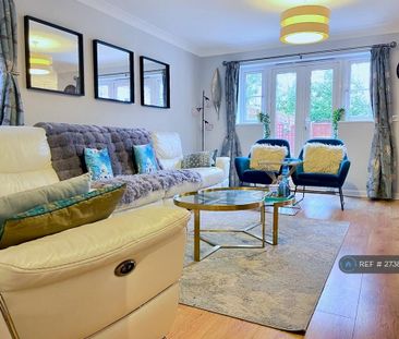 4 bedroom semi-detached house to rent - Photo 3