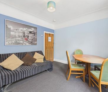 5 bedroom end of terrace house to rent - Photo 5
