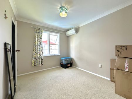 4 Bedroom Home in Trentham - Photo 5