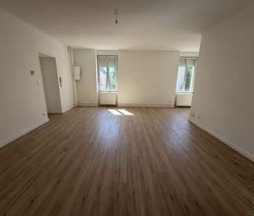 Location Appartement 3 pièces 65m² - Photo 2