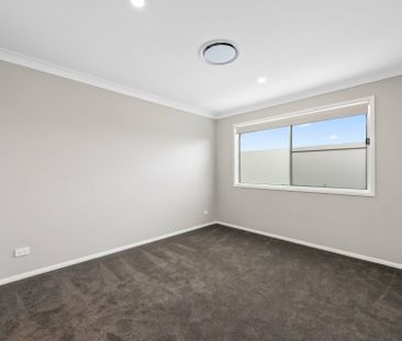 4/43 Long Street, Rangeville - Photo 1