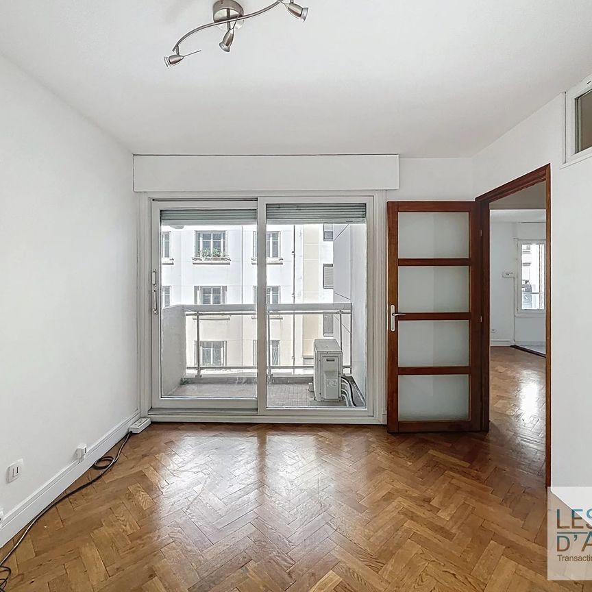 Location Appartement 2 pièces 57m² LYON 6ème - Photo 1