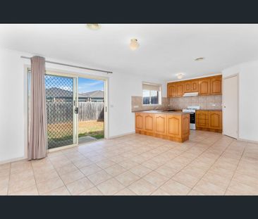 2/4 Millewa Way, Wyndham Vale, Vic 3024 - Photo 4