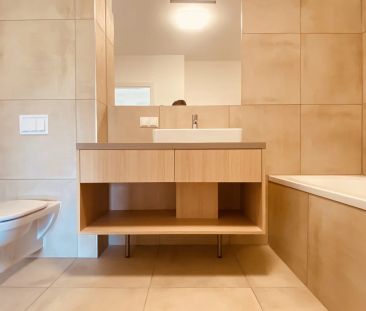 Neubau Erstbezug Gemütliche Drei Zimmer Wohnung mit Balkon und Grün... - Foto 1