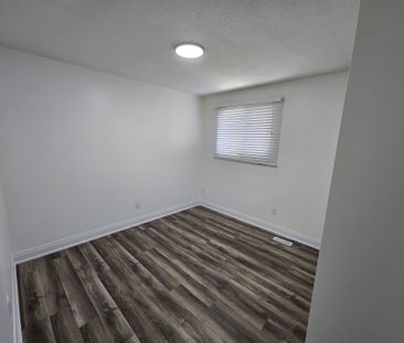 For Lease - 2636 Crystalburn Avenue, Mississauga, Ontario - Photo 6