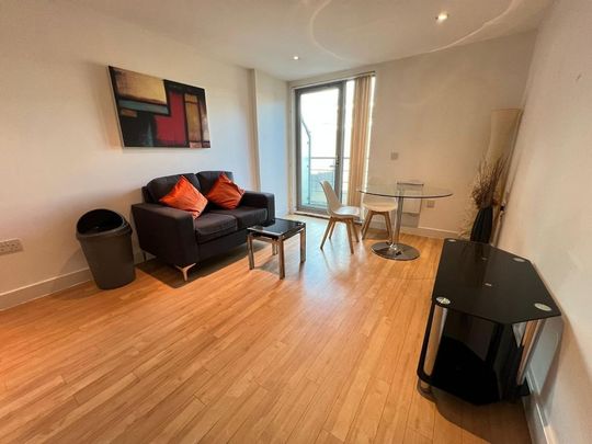 1 bedroom flat to rent - Photo 1