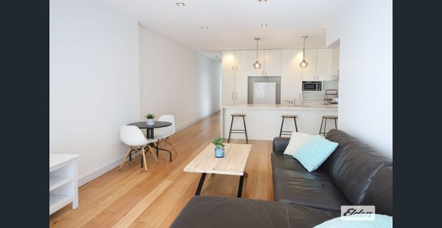 STUNNINGLY RENOVATED 2-BEDROOM HOME IN PRIME LOCALE - Photo 1