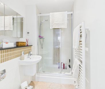 Walnut Grove, Wooburn Green, High Wycombe,HP10 - Photo 6