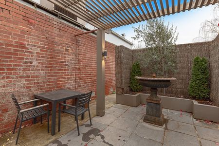 703 Glenferrie Road, Hawthorn VIC 3122 - Photo 2