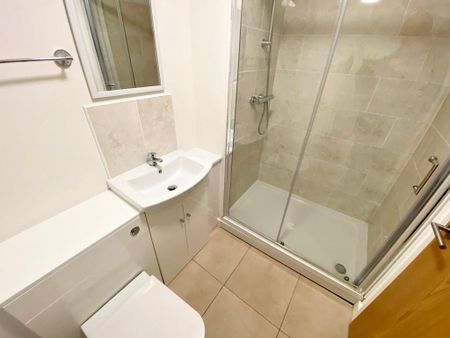 Studio to rent - Photo 4