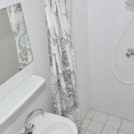 Rembrandtlaan, 7545 ZL Enschede, Nederland - Foto 3