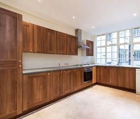 5 bedroom apartment to rent - Photo 1