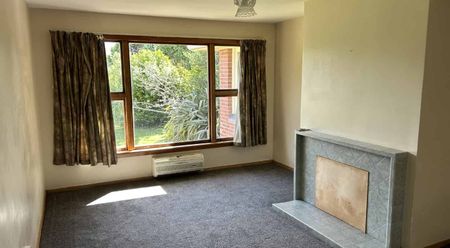 4 Bedroom House in Ilam - Photo 3