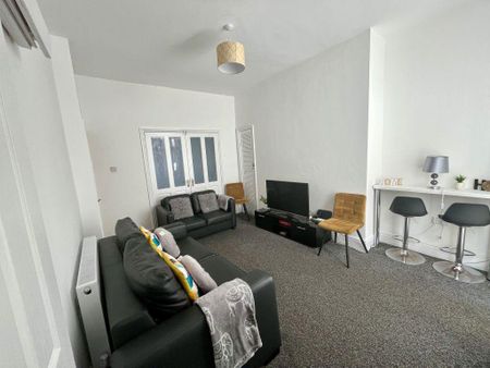 2 bedroom house to rent - Photo 2