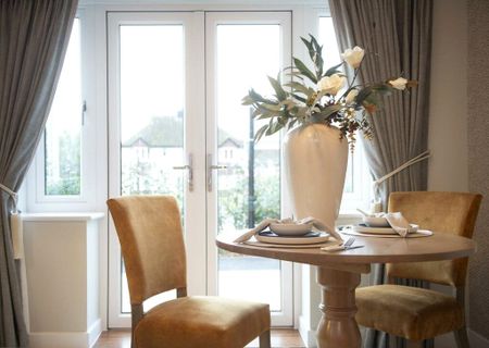 2 bedroom apartment to rent - Photo 4