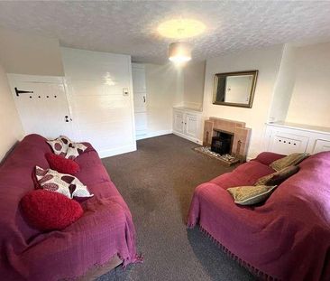 Brewins Court, Chapel Street, Tiverton, Devon, EX16 - Photo 1