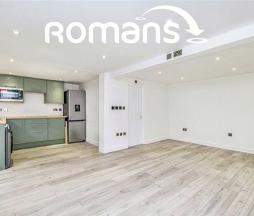 Trumpsgreen Road, Virginia Water, GU25 - Photo 3