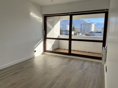 SECTEUR GALERIES- VUE DEGAGEE - Photo 4