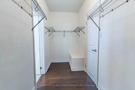 Condo Townhouse For Lease | W9245254 - Photo 5