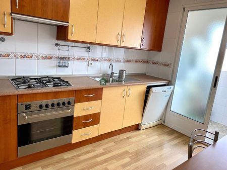 Piso de alquiler en Juan de Borbón - Photo 3