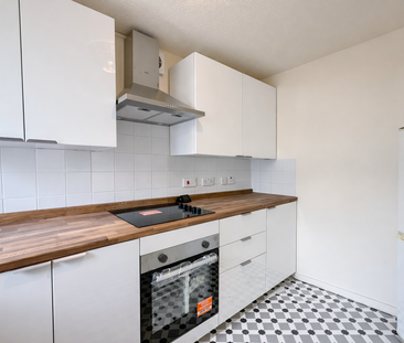 1 bedroom flat to rent - Photo 6