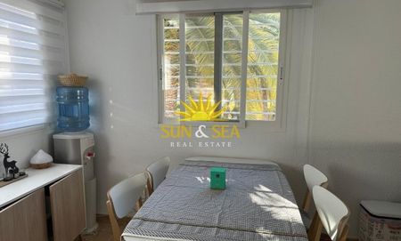VILLA WITH 2 BEDROOMS IN LA NUCIA, ALICANTE - Photo 2