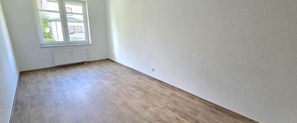 3-Zimmer-Wohnung mit Balkon/ Loggia! - Photo 1