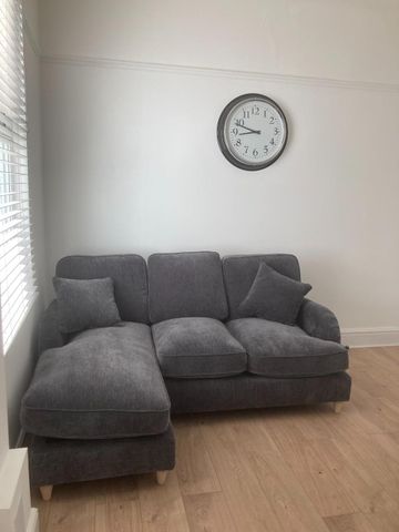 4 Bed Semi-Detached House, Nithsdale Road, L15 - Photo 2