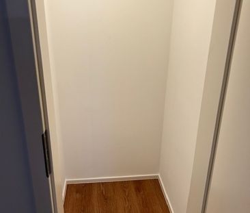 2-Zimmer-Wohnung in der Weimarer Straße: schick, modern, komfortabel! - Foto 4