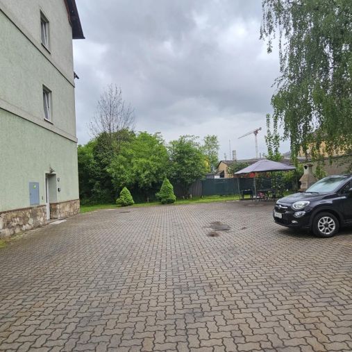 Top 1-Zimmerwohnung mit Einbauküche - Photo 1