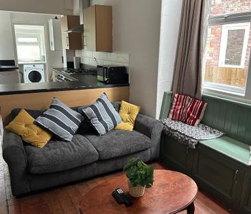 7 bedroom house to rent - Photo 1