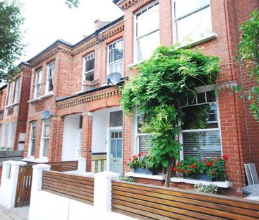 2 bedroom maisonette to rent - Photo 1