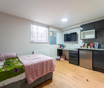 5 bedroom house to rent - Photo 2