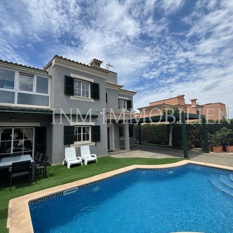 Semi-detached house with pool in Puig de Ros for long-term renta - Photo 2