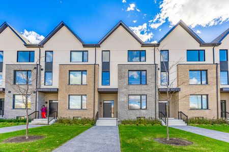 For Lease - 8 Lively Way, Whitby, Ontario - Photo 4