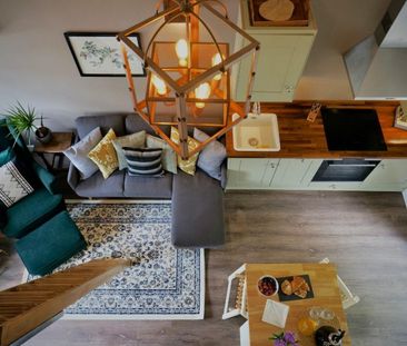 1 bedroom Flat To Let - Photo 1